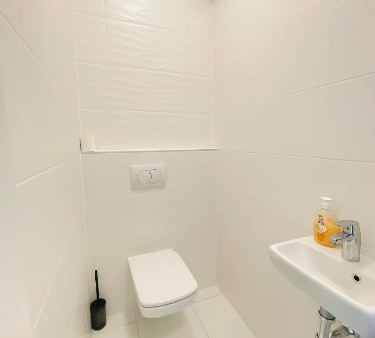 Westside Garden Modren Apartment With Free Parking Будапешт