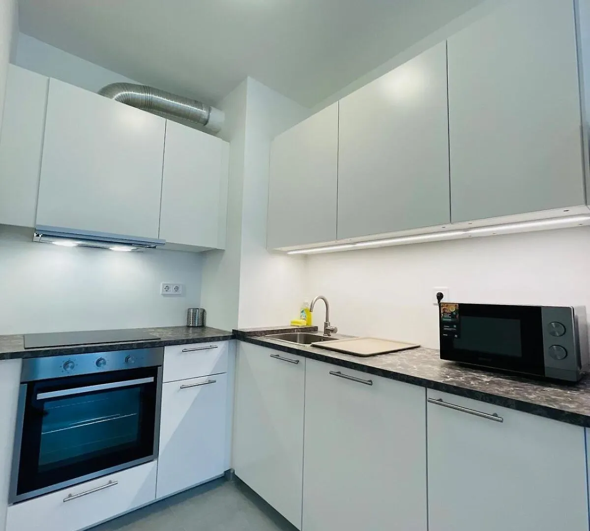 Westside Garden Modren Apartment With Free Parking Будапешт Венгрия